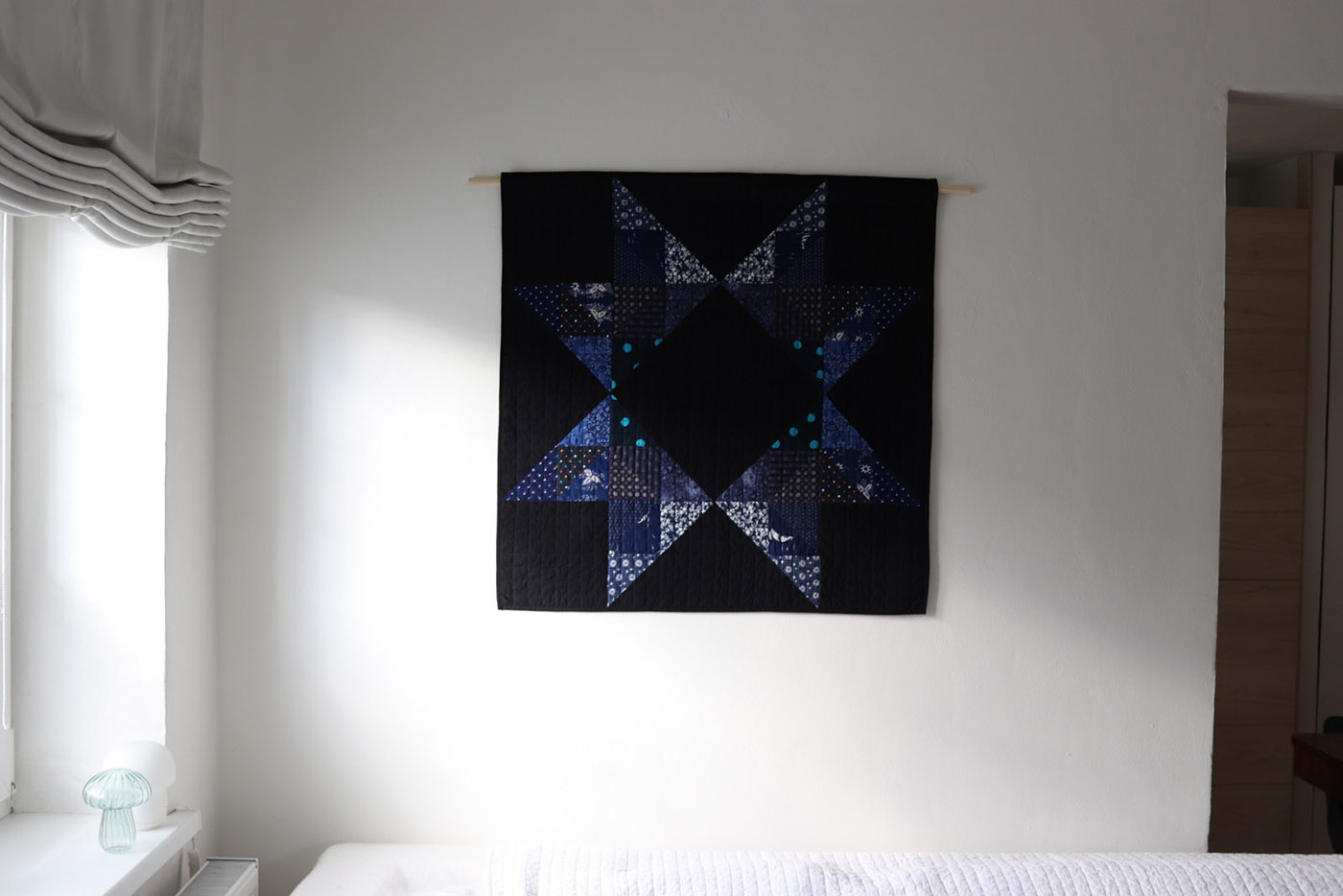 textilni-obraz-modro-cerny-87-x-87-cm-2